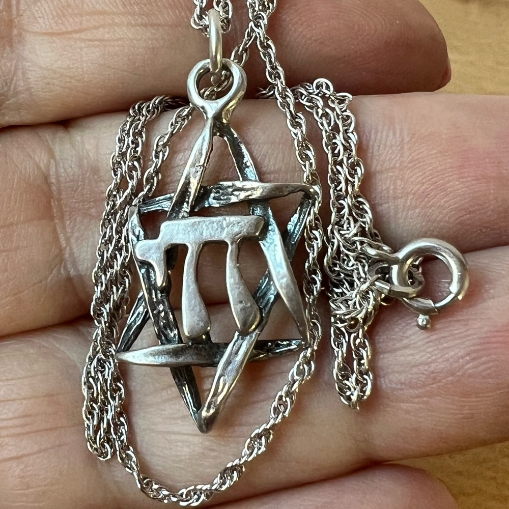 VINTAGE MAGEN DAVID STAR OF DAVID CHAI PENDANT NECKLACE 925 STERLING SILVER - Picture 14 of 16